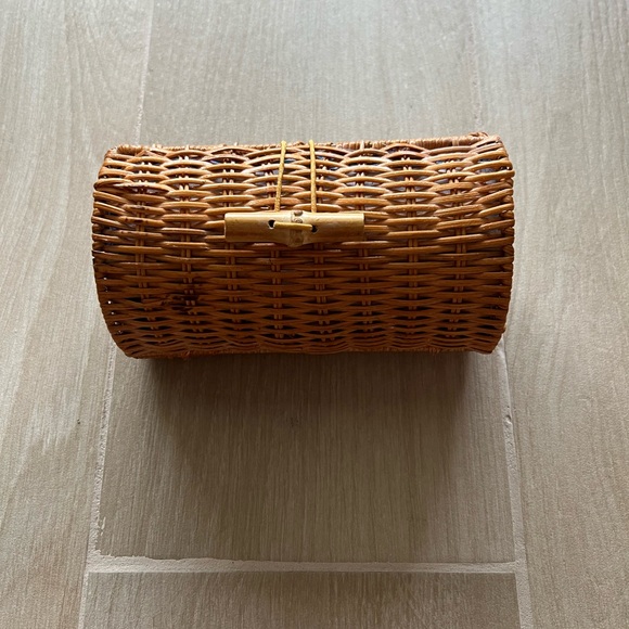 Lilly Pulitzer Ratan Clutch - Picture 4 of 5